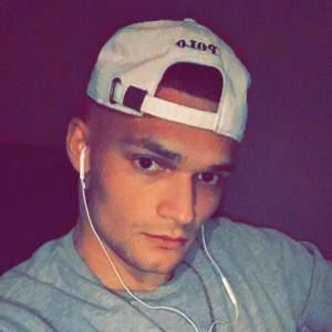 Meet your Posher, Justin